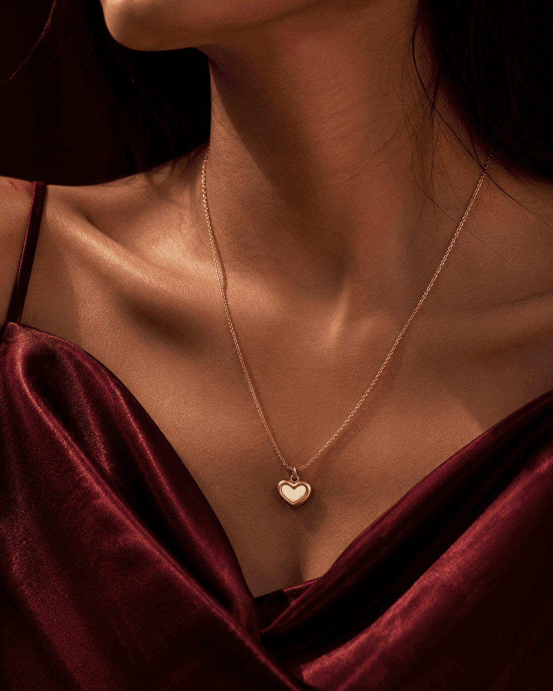 Cor Alba Necklace thumbnail 3