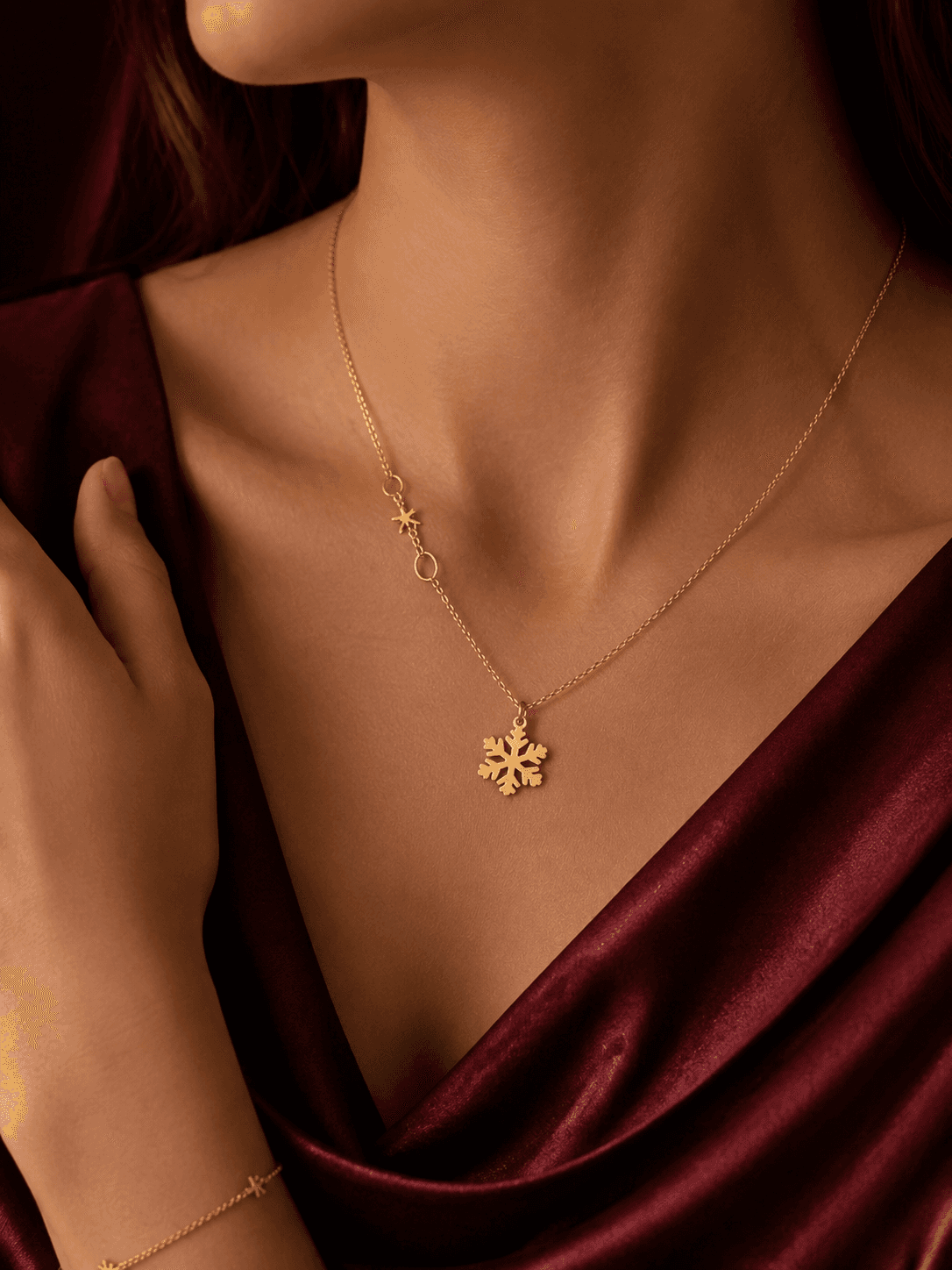 Stella Nivea Necklace thumbnail 3