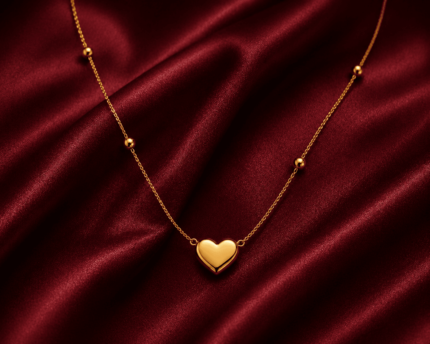Amora Aurea Necklace — Anti-Tarnish Gold · Heart Pendant