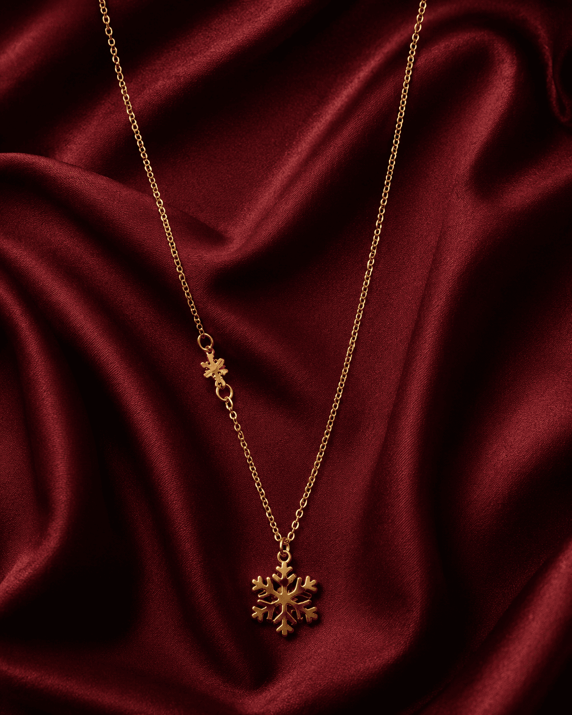 Stella Nivea Necklace — Anti-Tarnish Gold · Star Pendant